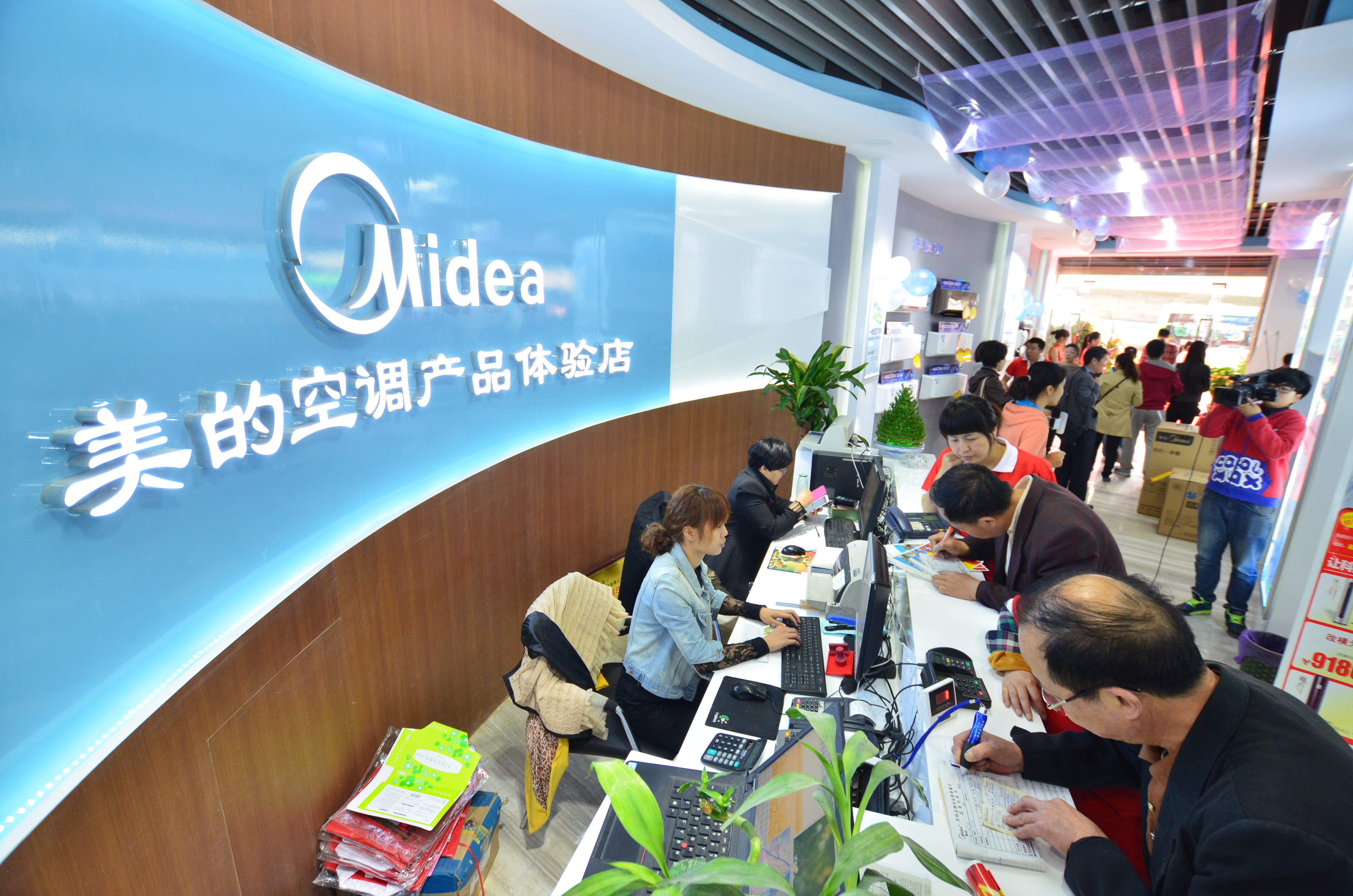 ���Ŀ��{(di��o)���۽����M(f��i)��ʹ�Ãr(ji��)ֵ����(ji��n)�־�Ʒ��(zh��n)�Բ���(d��ng)�u